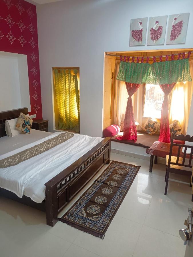 Hotel Golden Tulip Jaisalmer Exterior photo